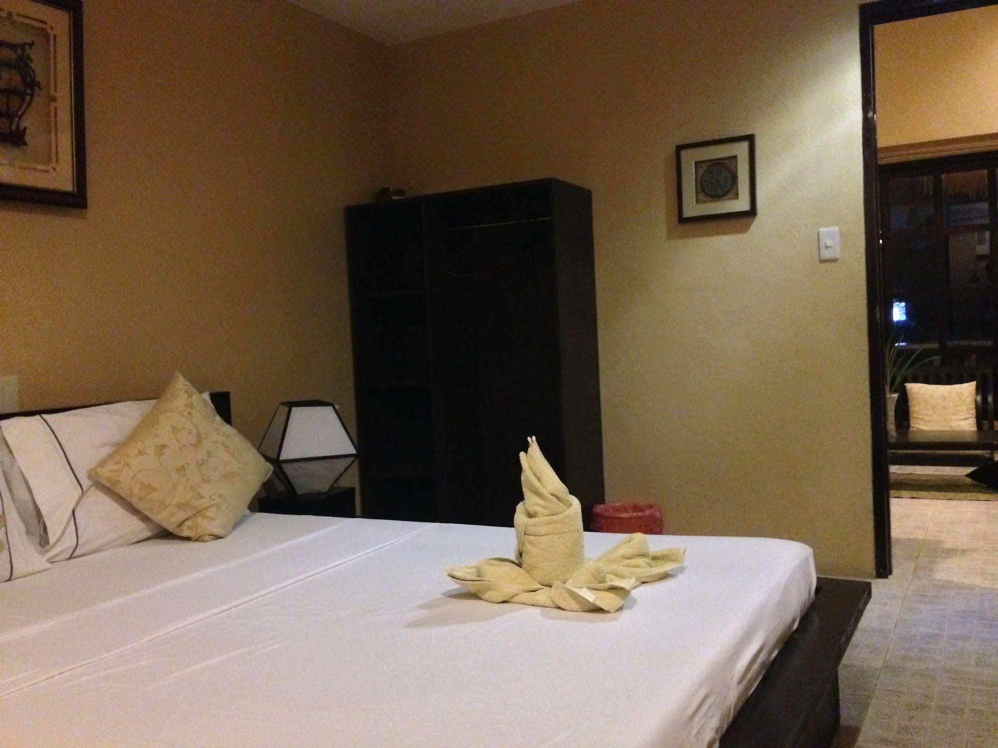 Eclipse Resort Manoc-Manoc Екстер'єр фото